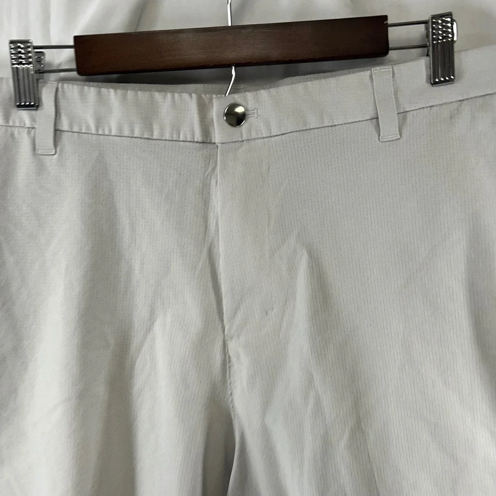 Lululemon Commission Golf Shorts Mens 38 Grey Textured Performance